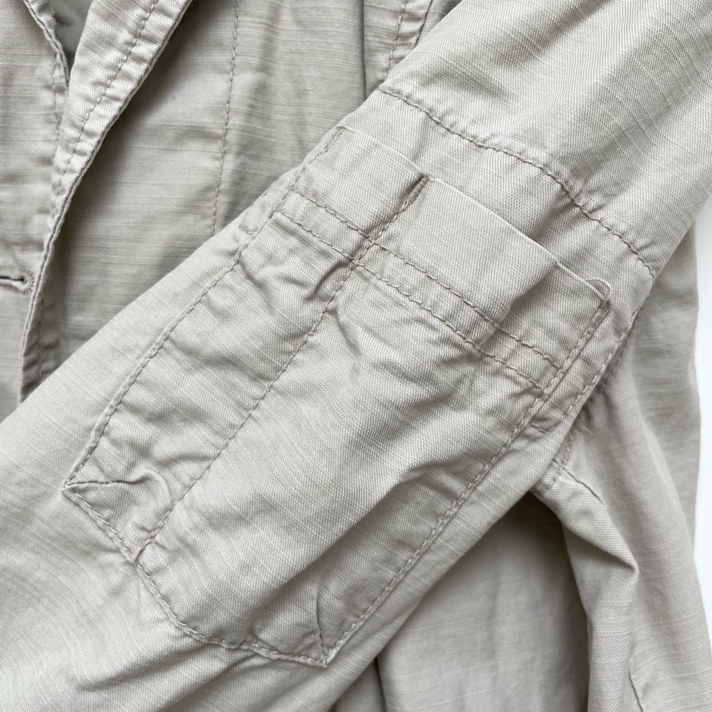 H&M Beige Utility Jacket - Picture 2 of 9